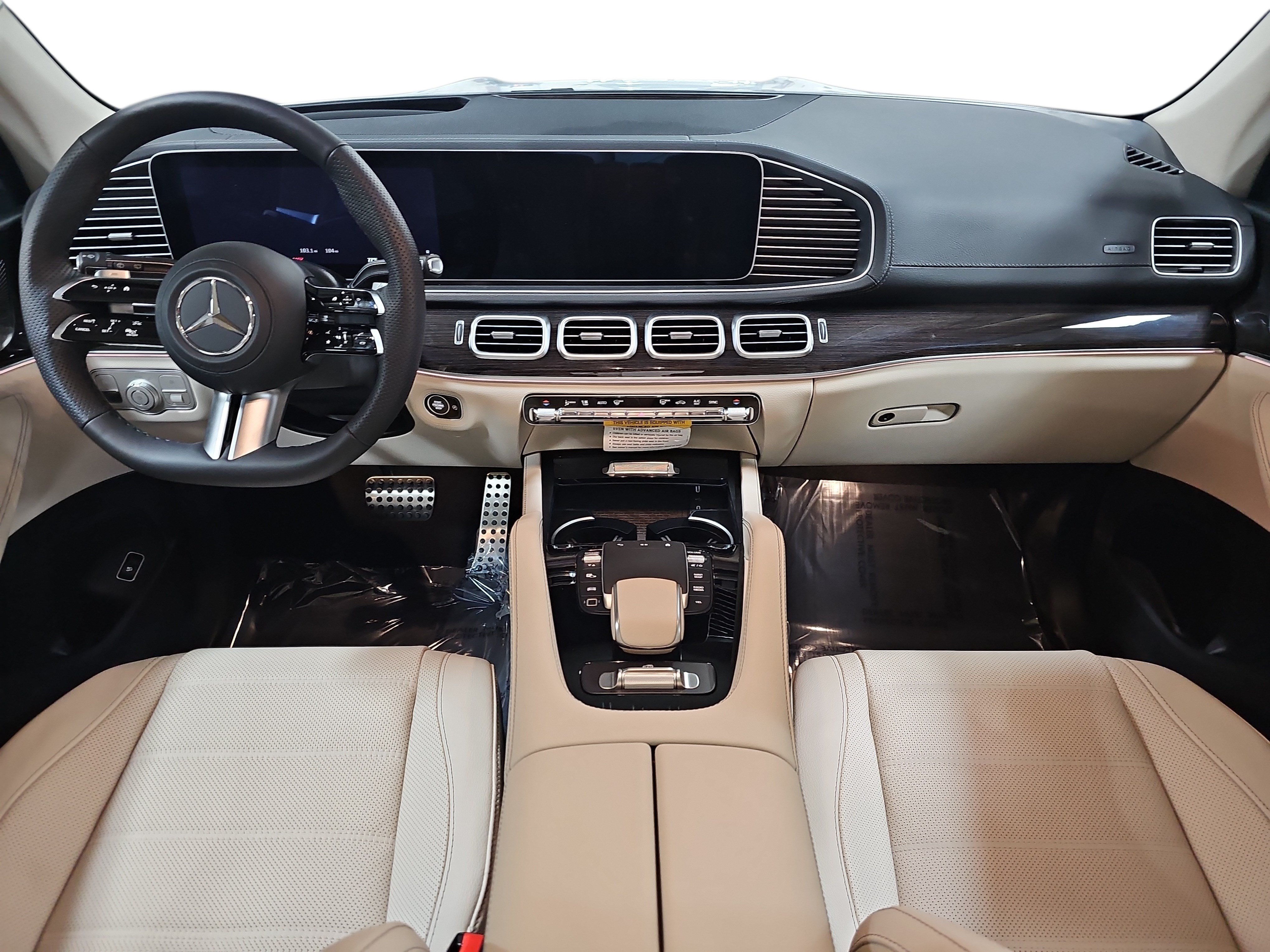 New 2026 Mercedes-Benz GLS 450 4MATIC image 9