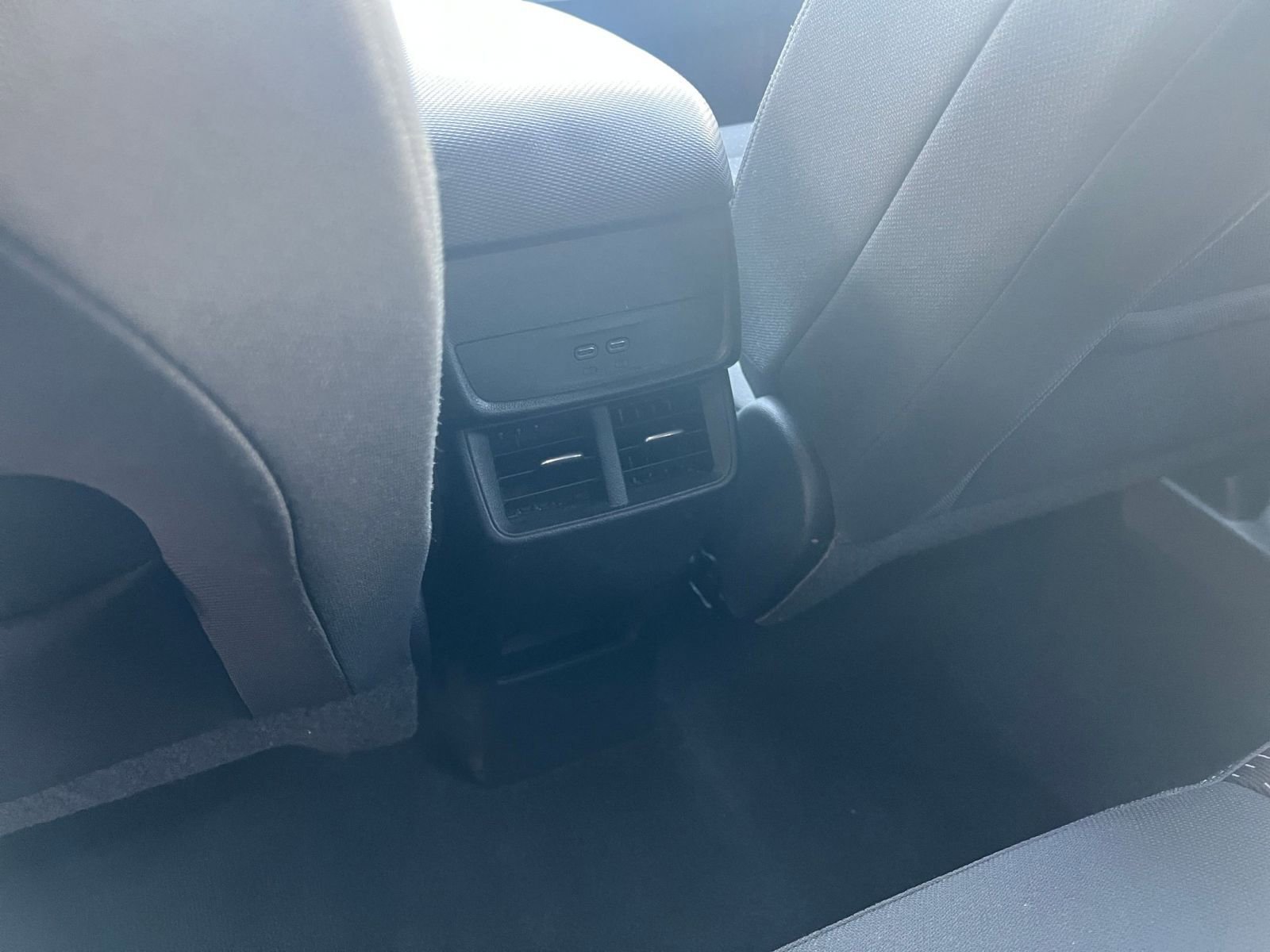 Used 2025 Chevrolet Equinox LT image 23