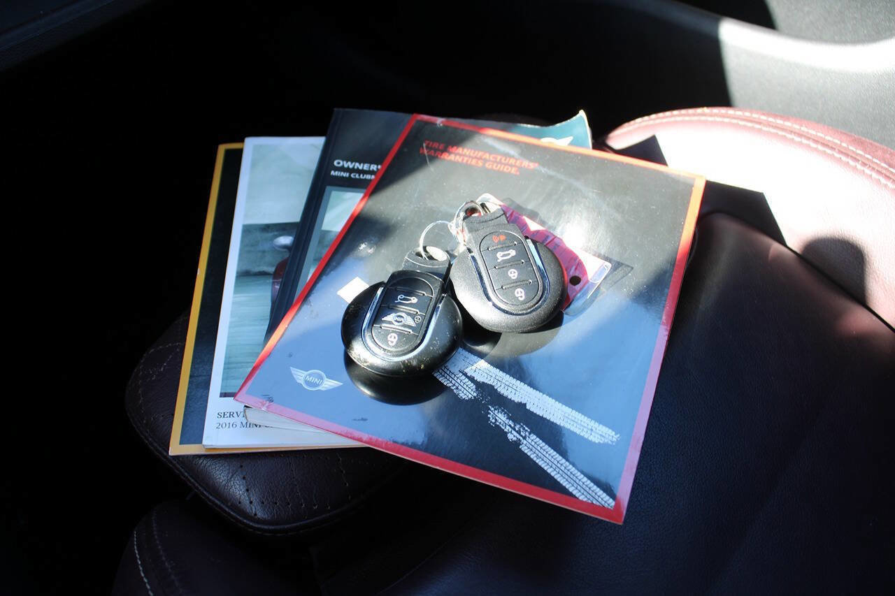Used 2016 MINI Cooper Clubman S image 29