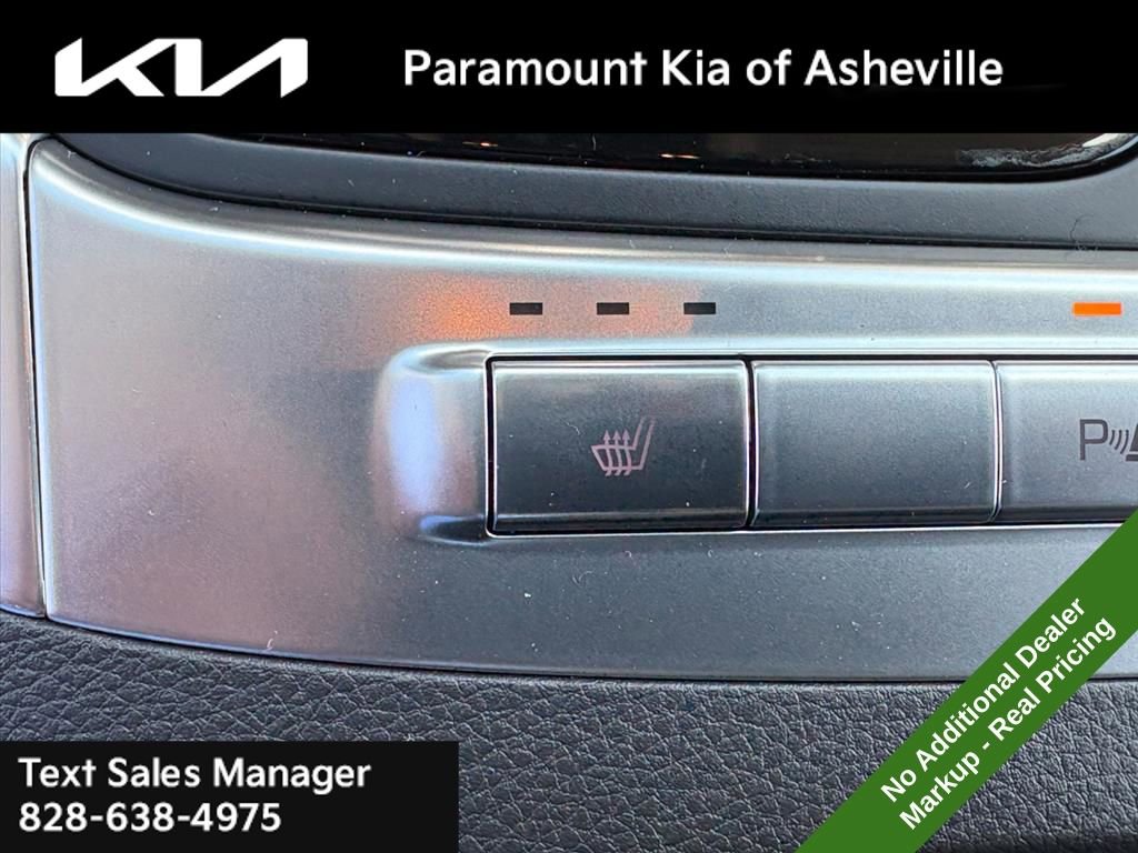 New 2026 Kia Carnival EX image 15