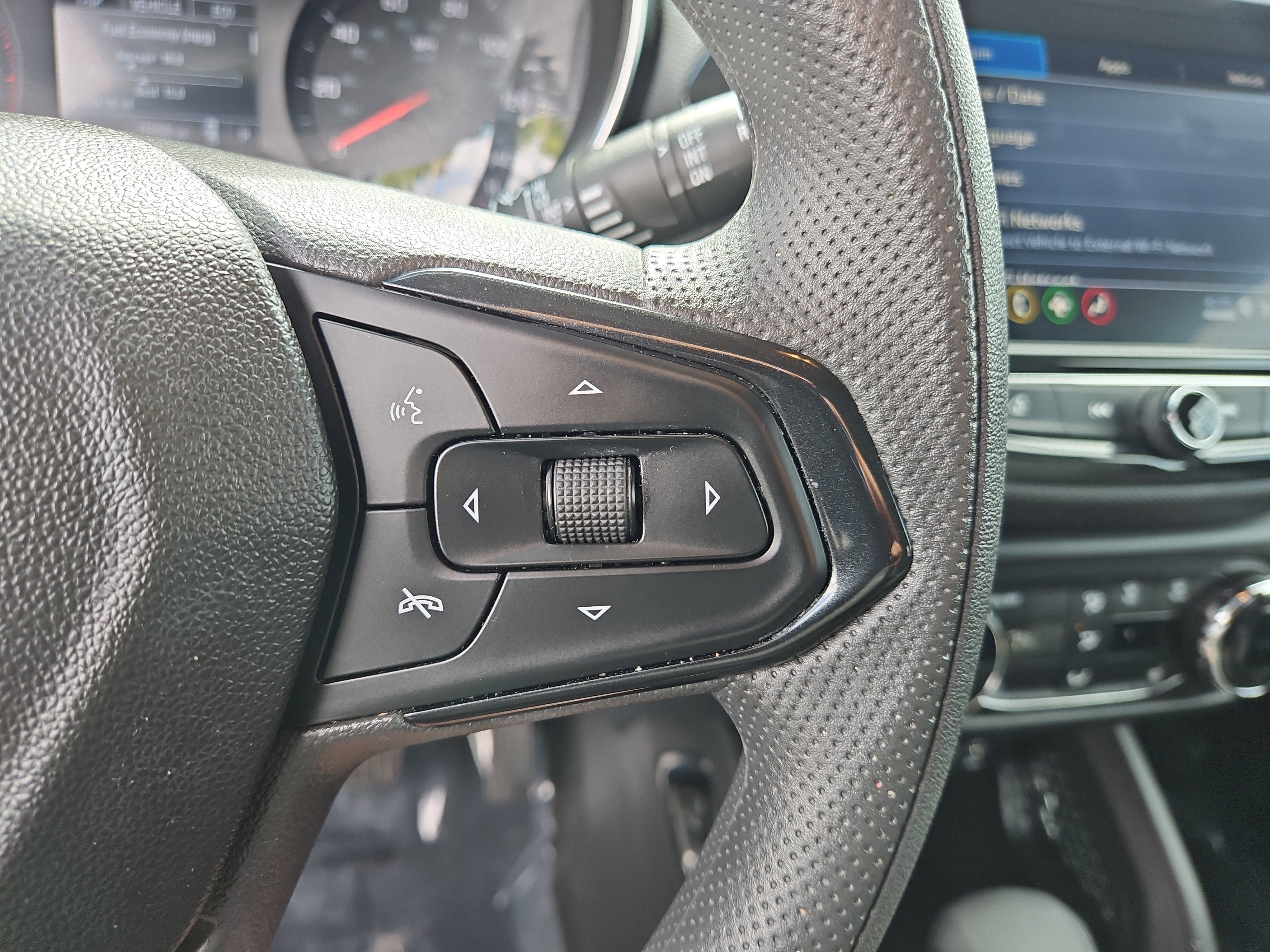 Used 2023 Chevrolet TrailBlazer LT w/ Convenience Package image 21