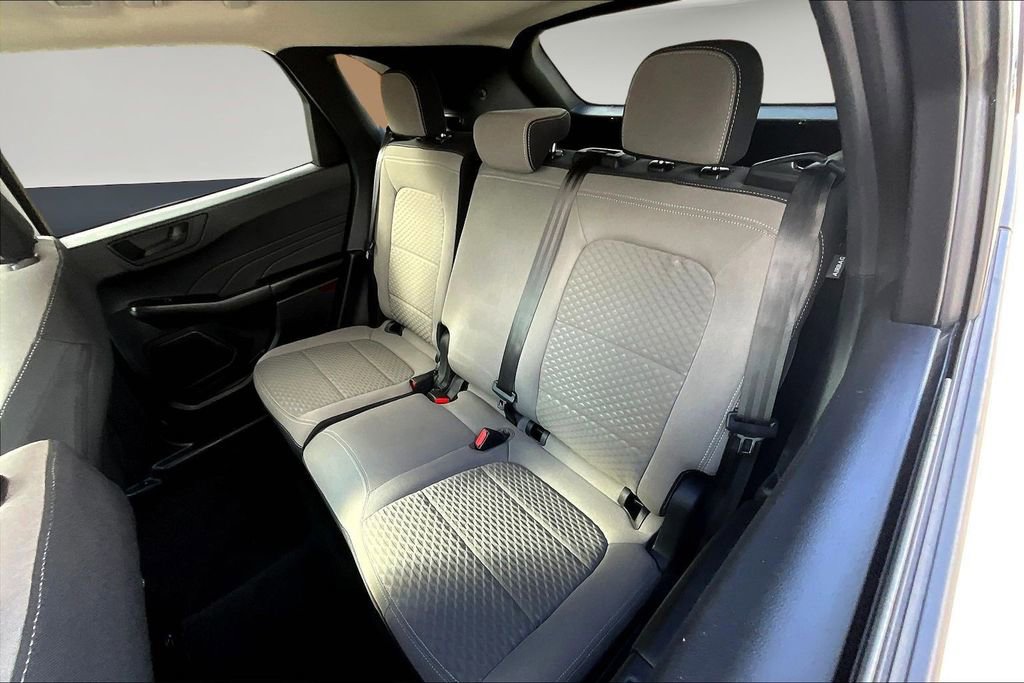 Used 2022 Ford Escape SE image 22