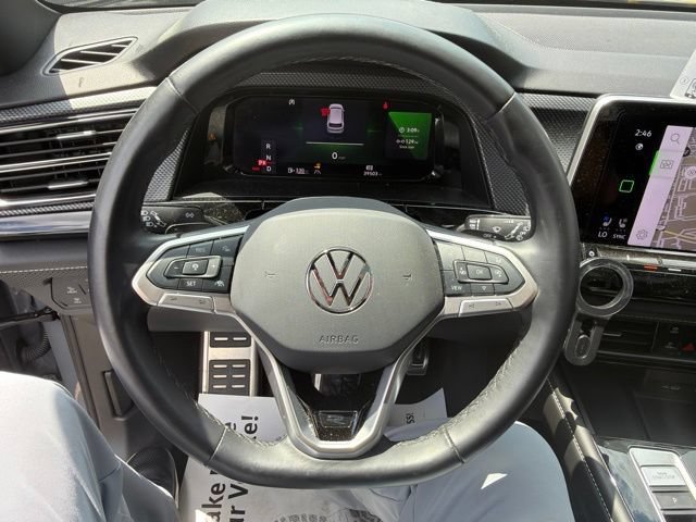 Certified 2024 Volkswagen Atlas Cross Sport SEL Premium R-Line AWD/4WD image 12
