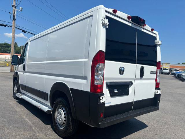 Used 2025 RAM ProMaster 2500 w/ U-Haul Equipment Group FWD image 5
