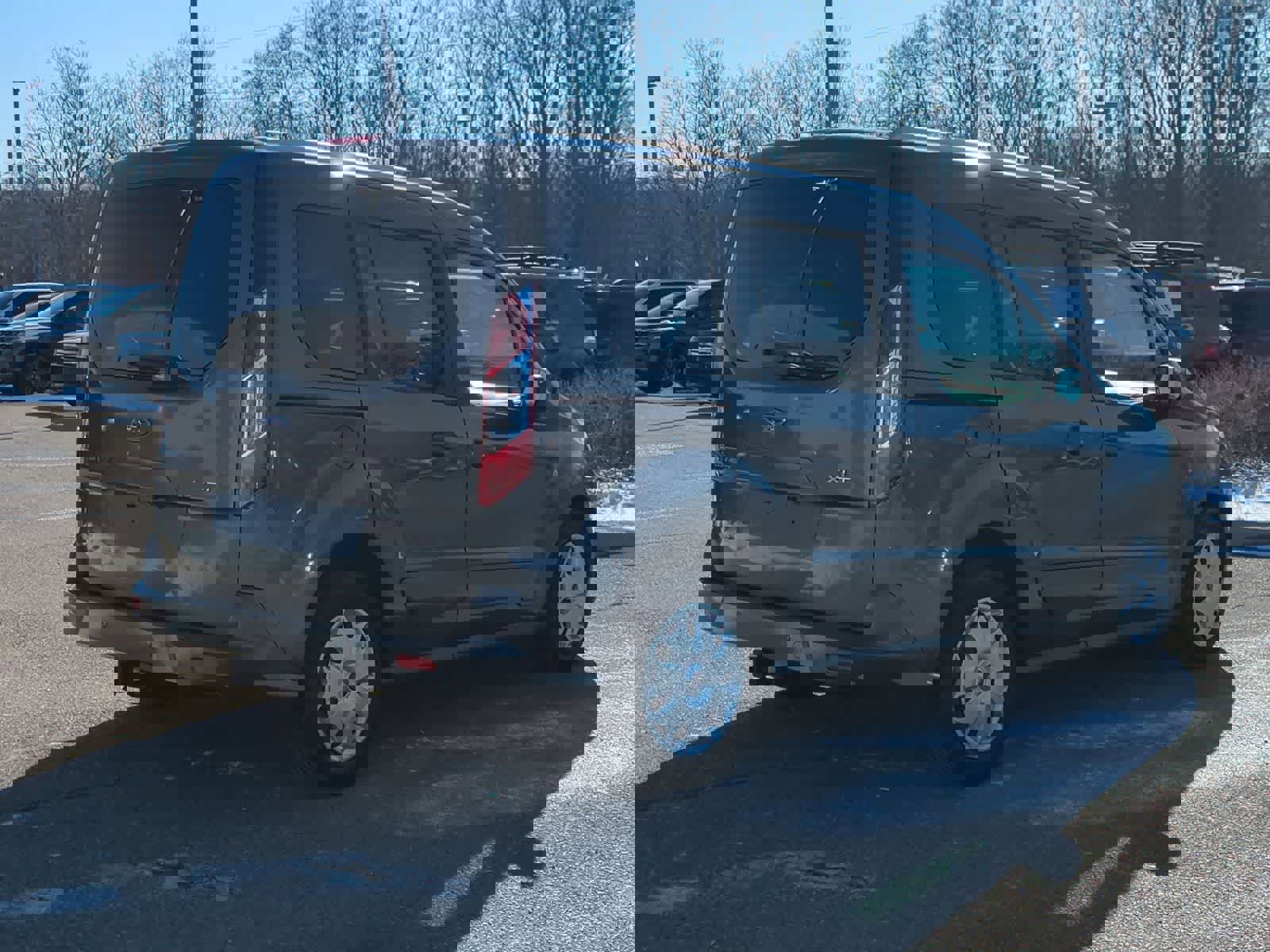 Used 2018 Ford Transit Connect XLT image 8