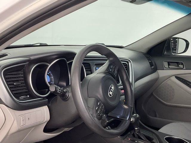 Used 2015 Kia Optima LX image 12