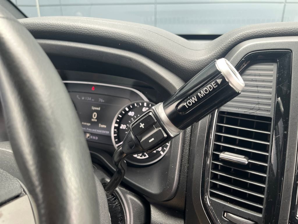 Certified 2024 Nissan Titan SV w/ SV Bronze Edition Package image 24