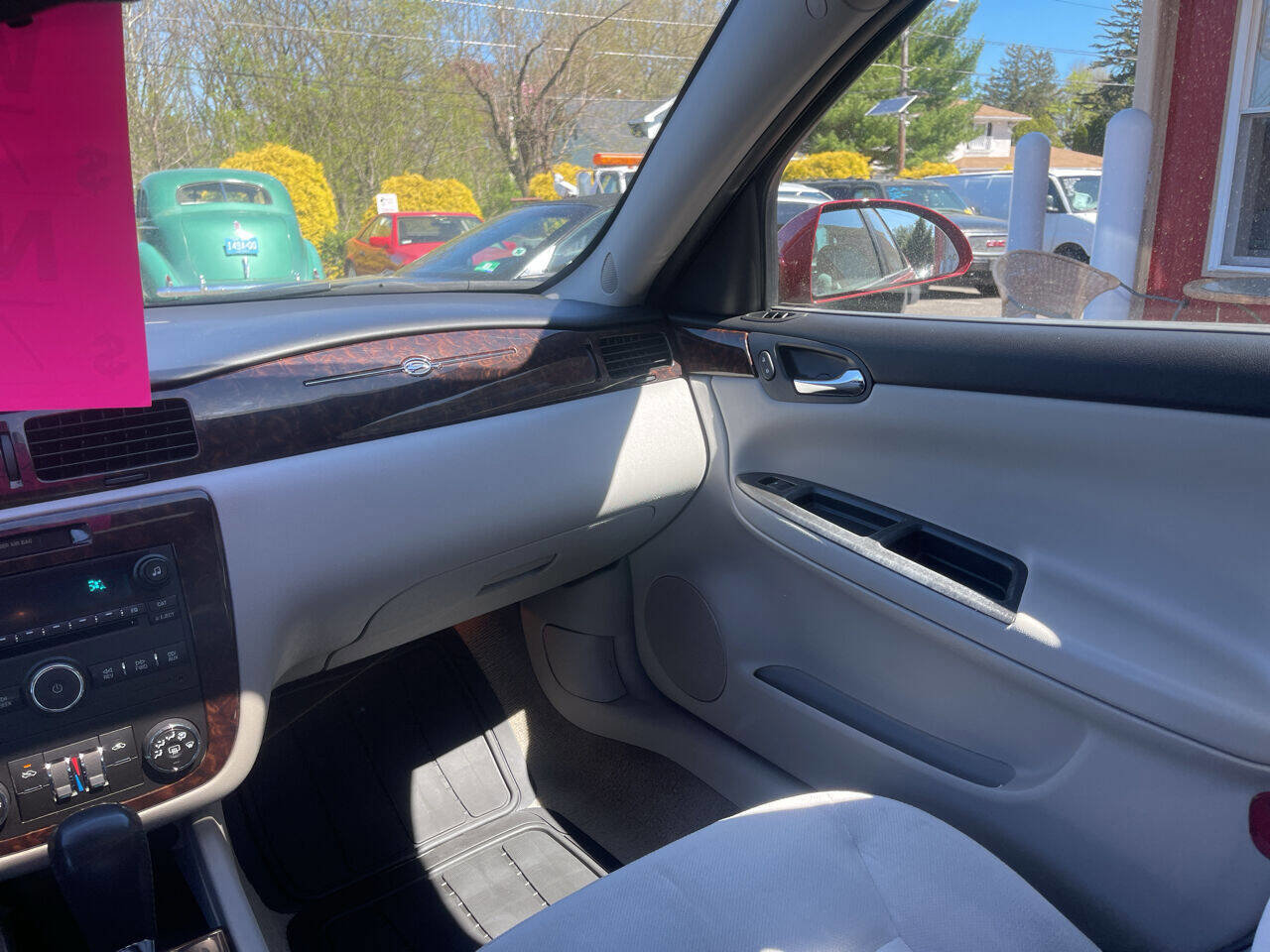 Used 2013 Chevrolet Impala LT w/ LT Sunroof Package image 12