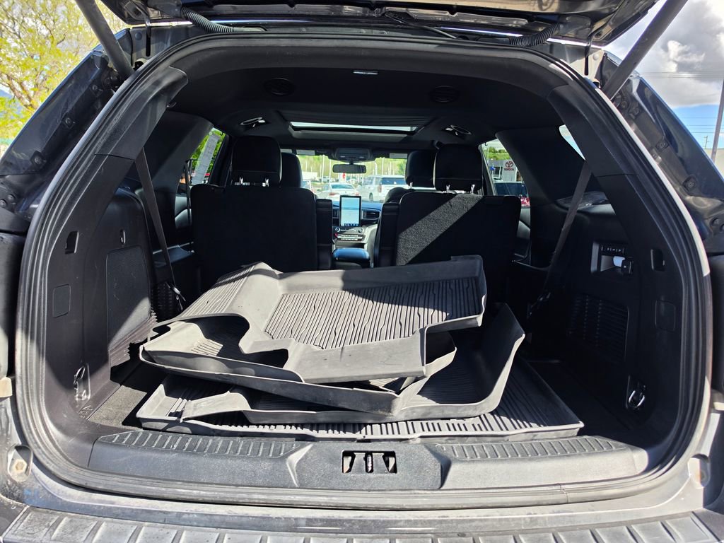 Used 2020 Ford Explorer ST w/ ST Street Pack AWD/4WD image 16