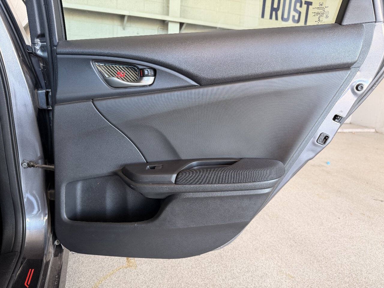 Used 2018 Honda Civic Si image 15