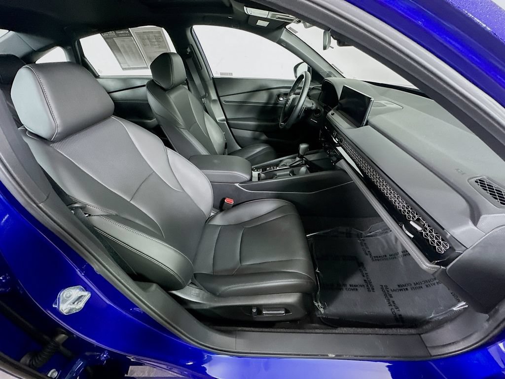 Used 2025 Honda Accord Sport image 12