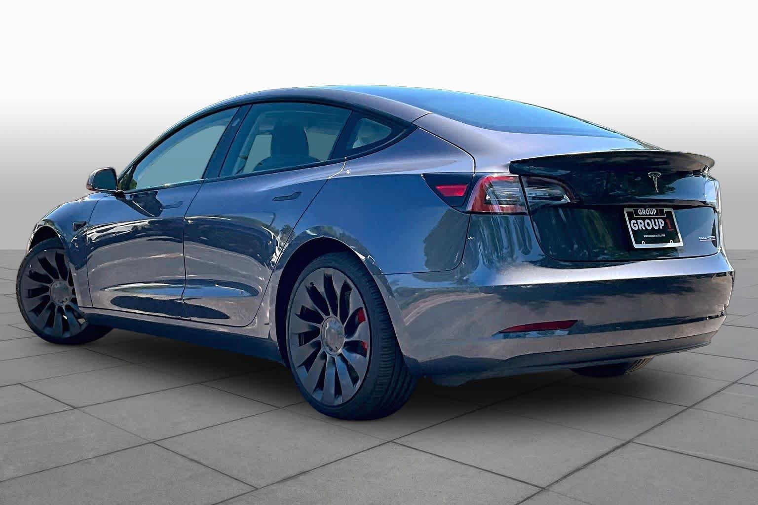 Used 2022 Tesla Model 3 Performance AWD/4WD image 10