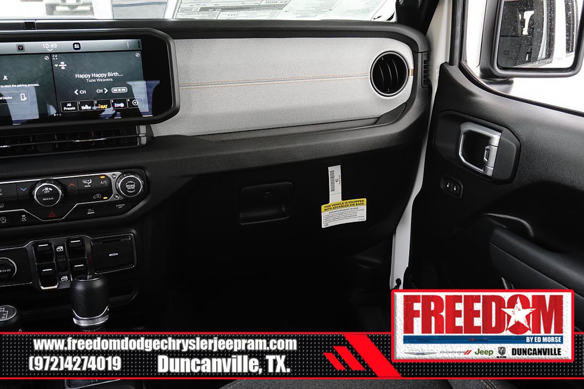 New 2026 Jeep Gladiator Sport AWD/4WD image 38