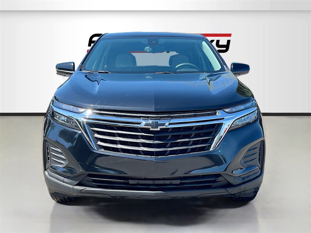 Used 2024 Chevrolet Equinox LS w/ LS Convenience Package image 2