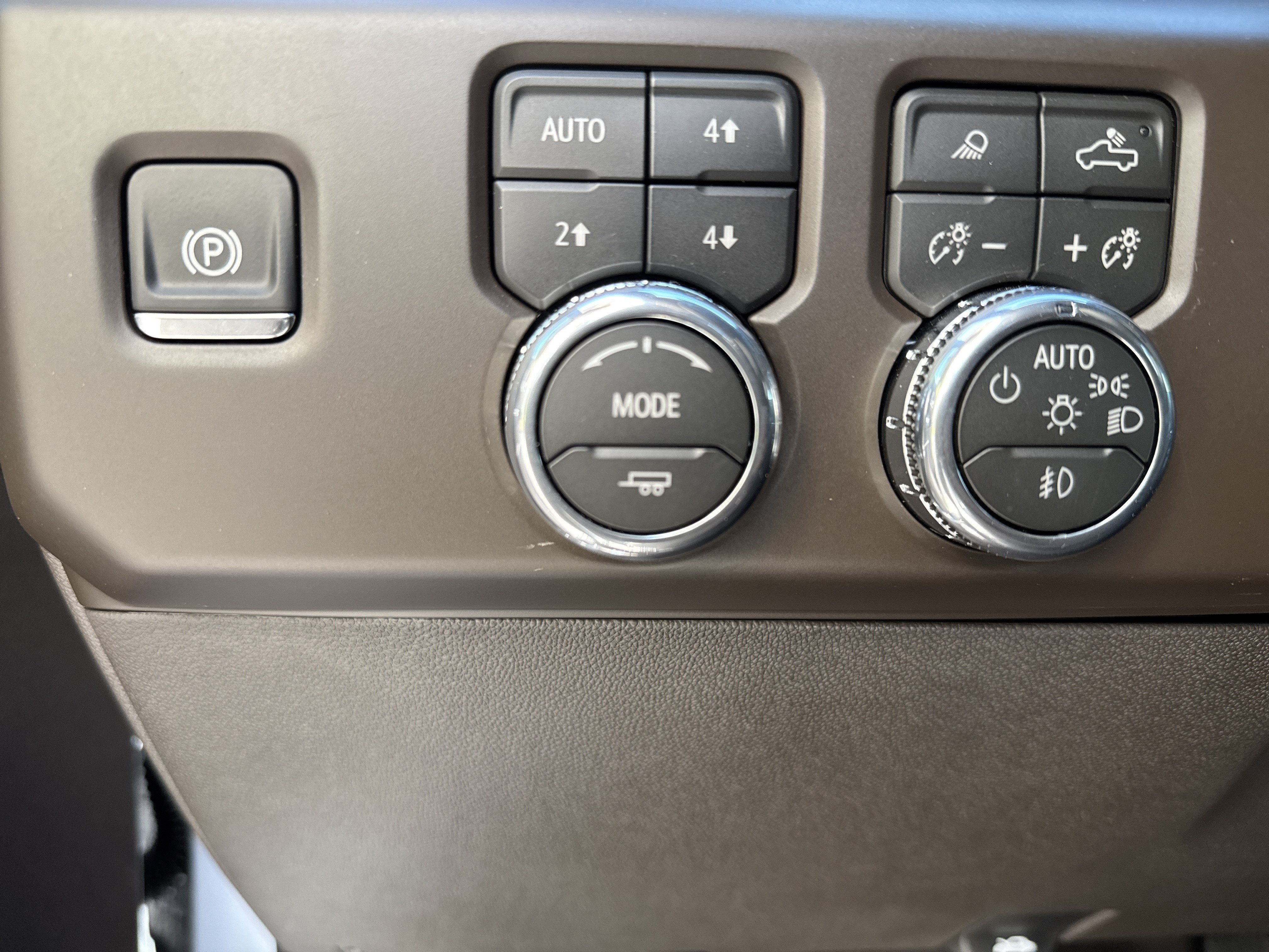 New 2026 GMC Sierra 1500 Denali w/ Denali Reserve Package AWD/4WD image 18