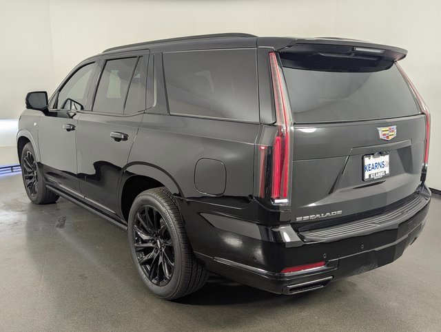 Used 2025 Cadillac Escalade Sport image 6