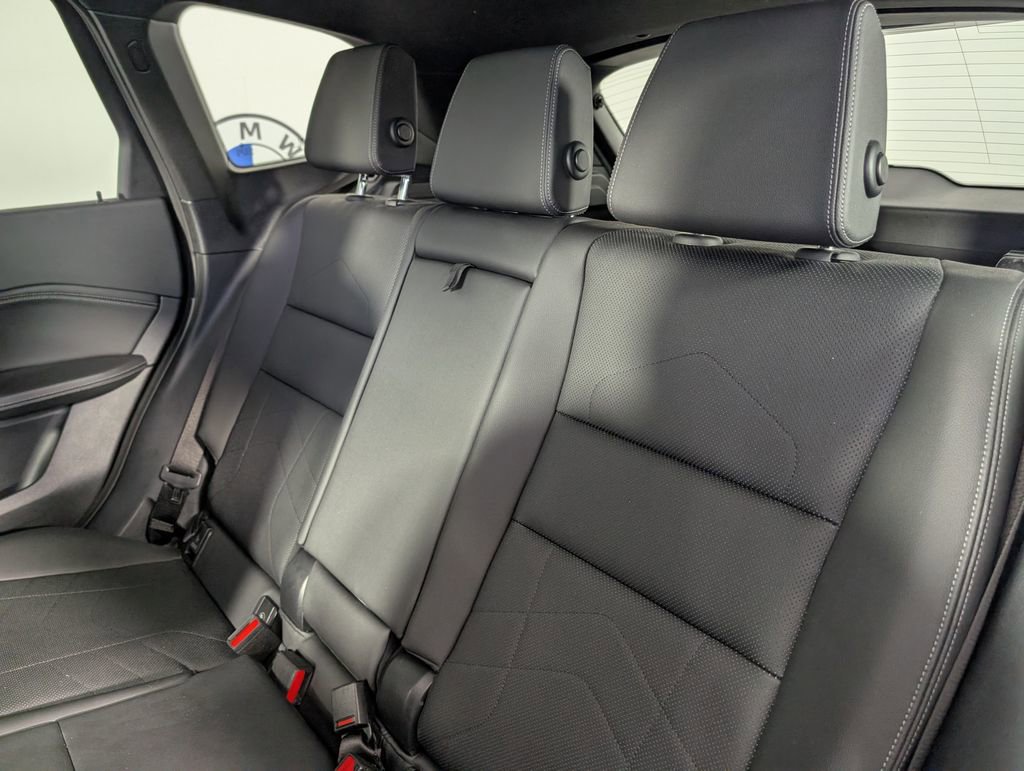 Used 2023 BMW X1 xDrive28i image 17