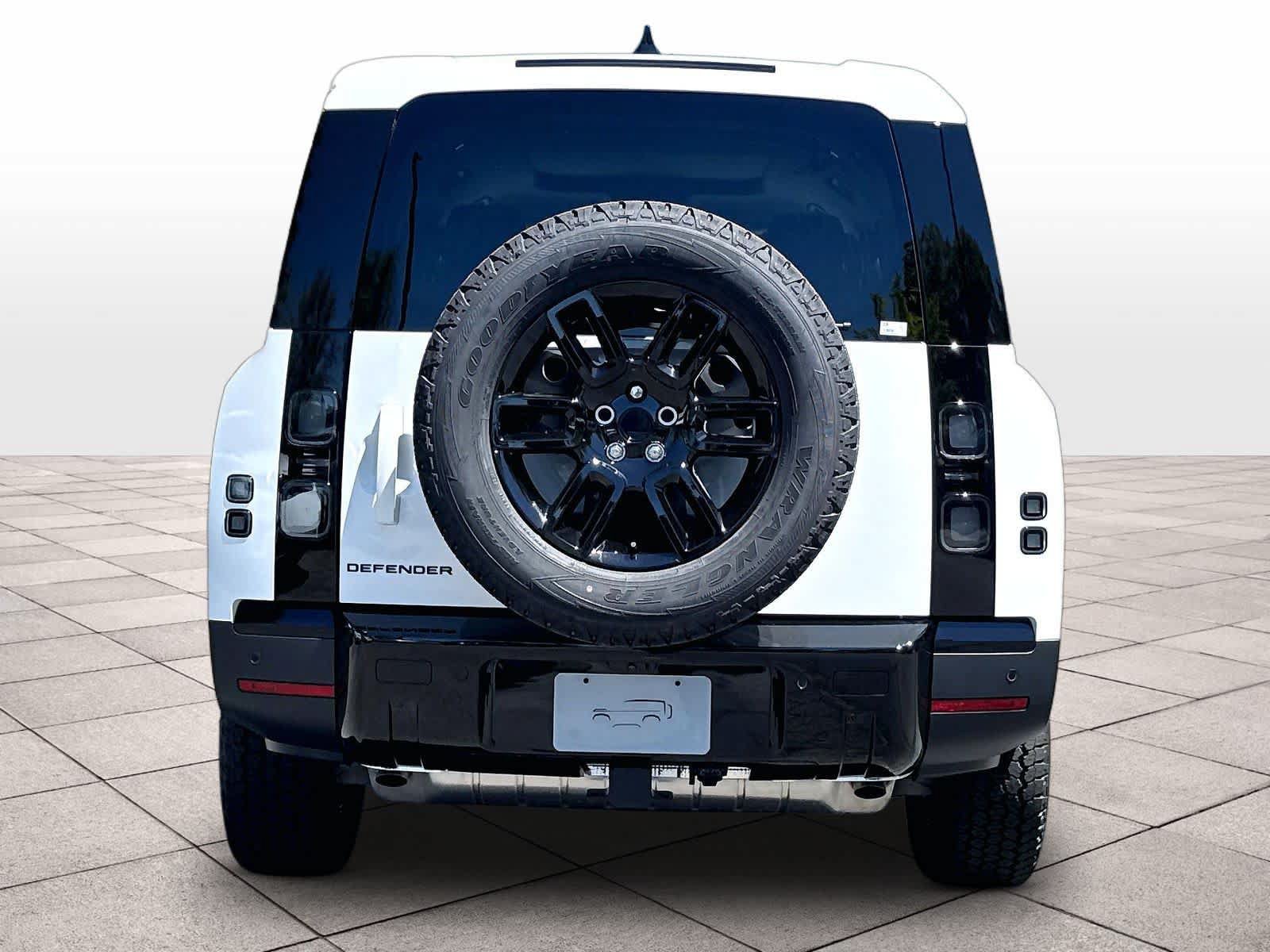 New 2026 Land Rover Defender 130 S AWD/4WD image 6