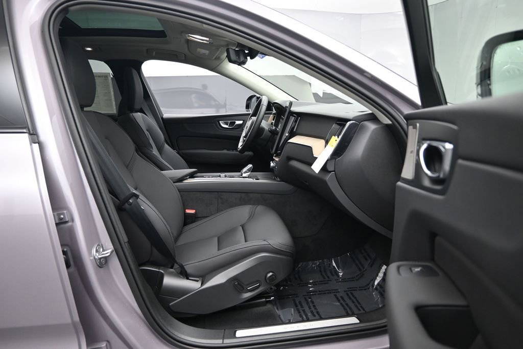 New 2026 Volvo XC60 T8 Plus w/ Climate Package AWD/4WD image 23