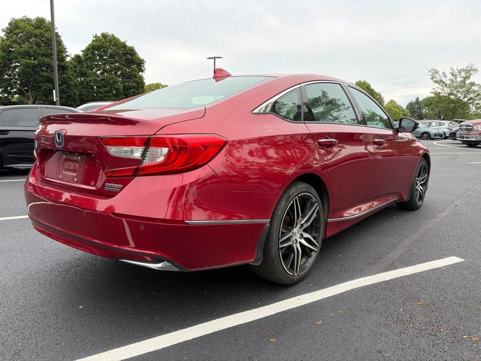 Used 2021 Honda Accord Touring image 6