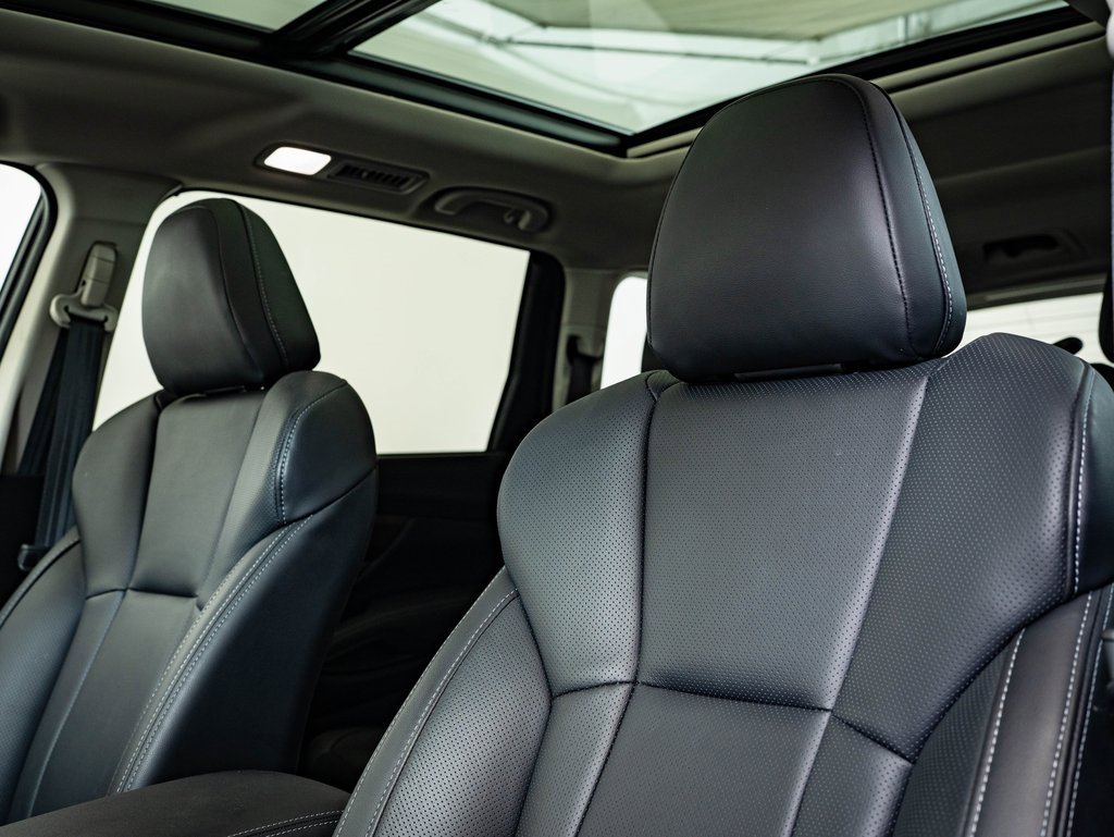 Used 2025 Subaru Ascent Touring w/ Popular Package #2 image 21