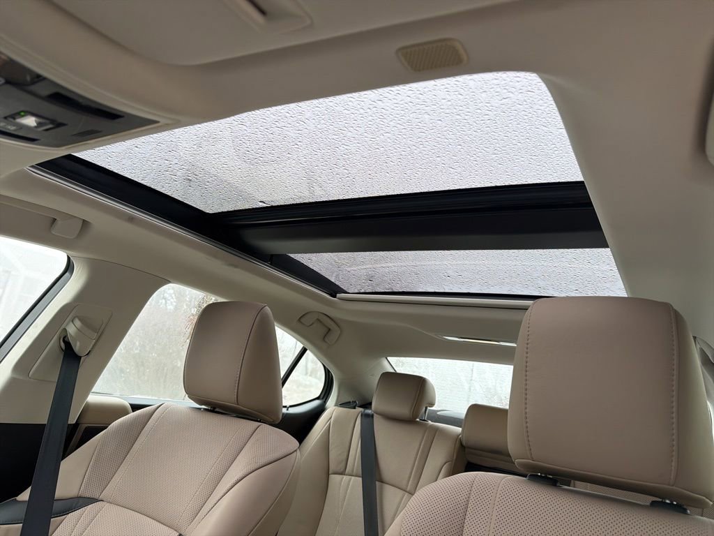 Used 2019 Lexus ES 350 Luxury image 24