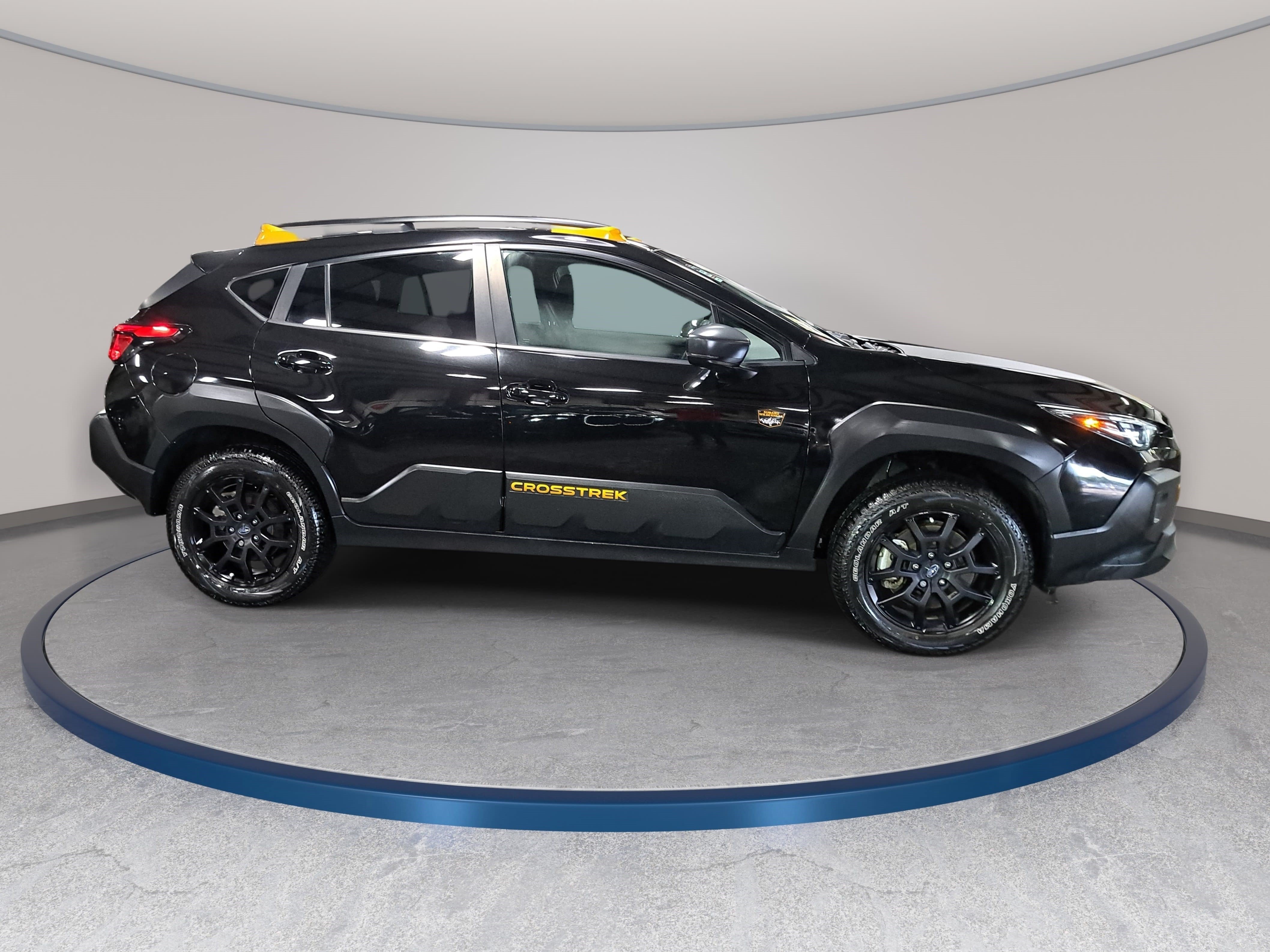 Used 2024 Subaru Crosstrek 2.5i Wilderness w/ Crosstrek Mirror Package AWD/4WD image 4