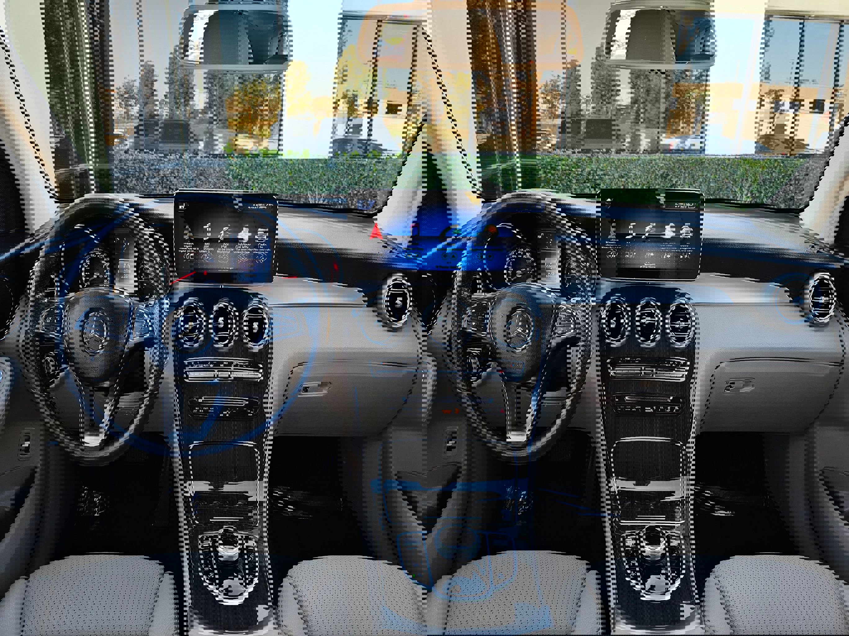 Used 2017 Mercedes-Benz GLC 300 4MATIC SUV image 23