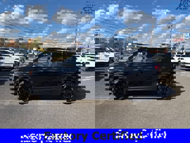 Certified 2024 GMC Terrain SLE w/ Driver Convenience Package image 4