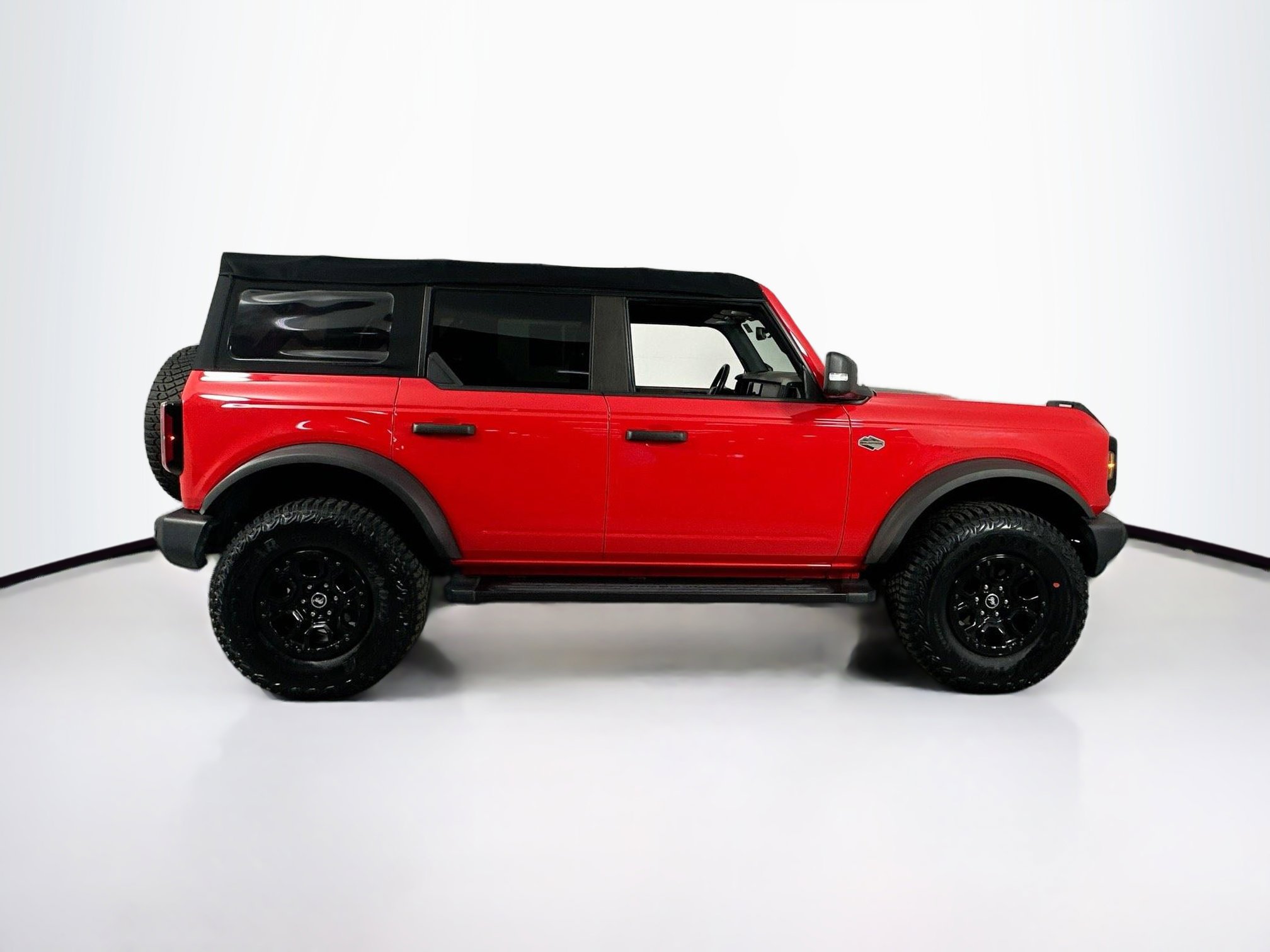 Used 2022 Ford Bronco Wildtrak image 4