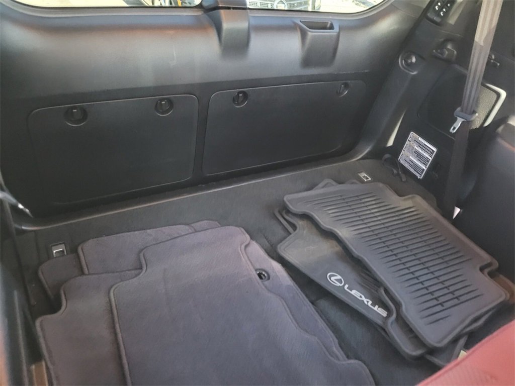 Used 2023 Lexus GX 460 Premium w/ Premium Plus Package image 16