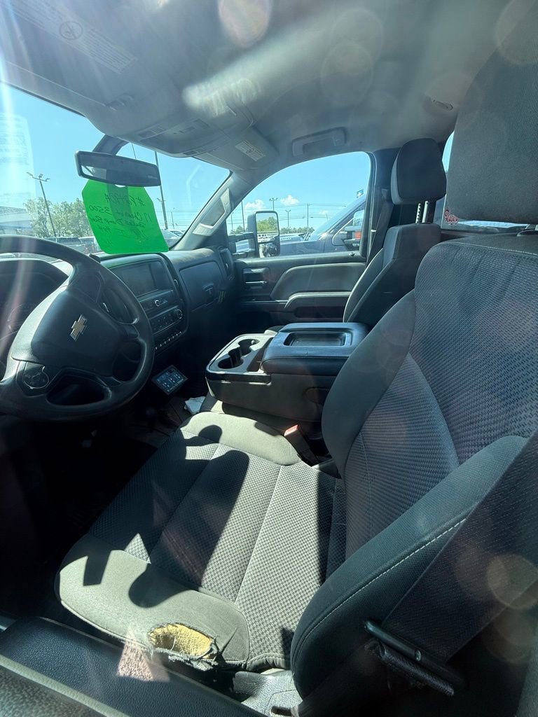 Used 2017 Chevrolet Silverado 3500 W/T w/ WT Convenience Package AWD/4WD image 7