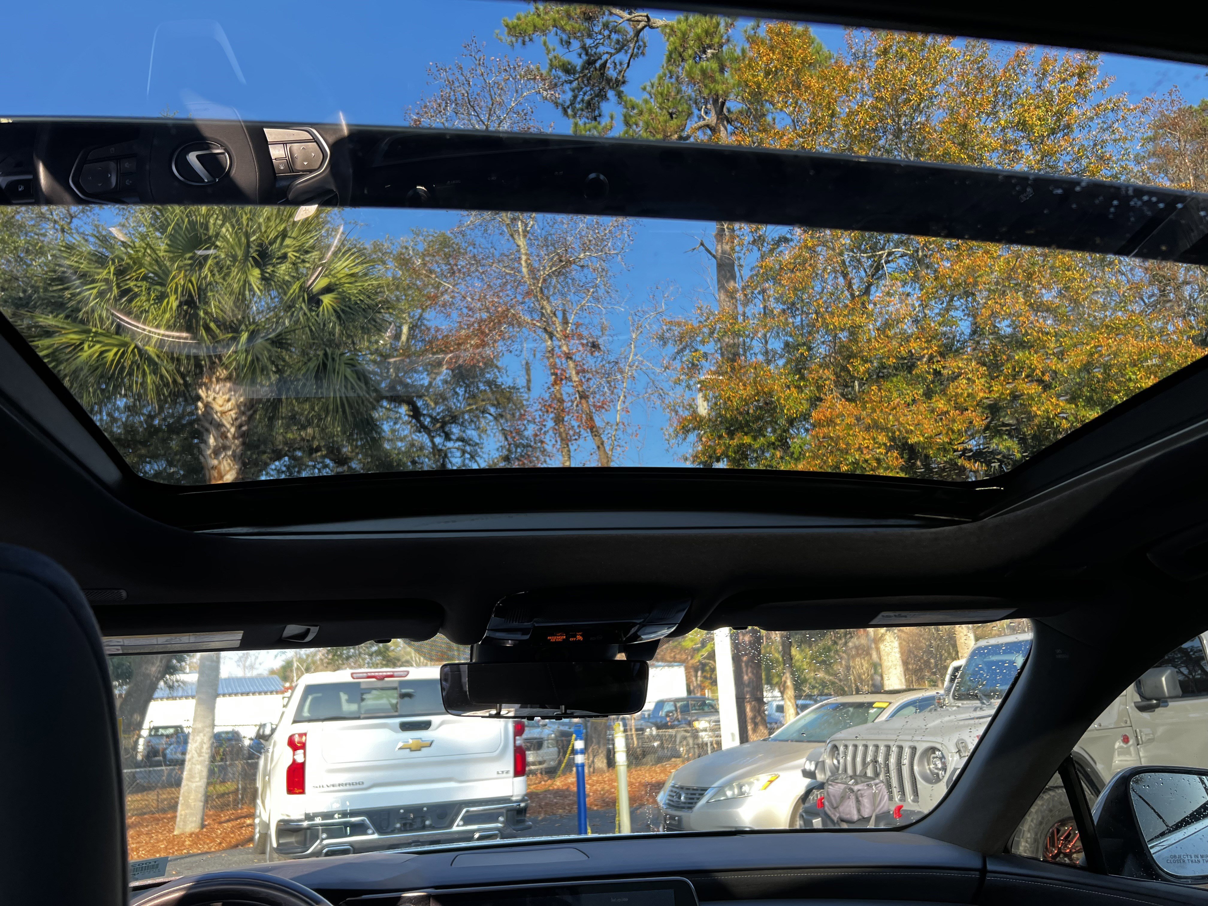 Used 2024 Lexus RX 350 FWD image 32