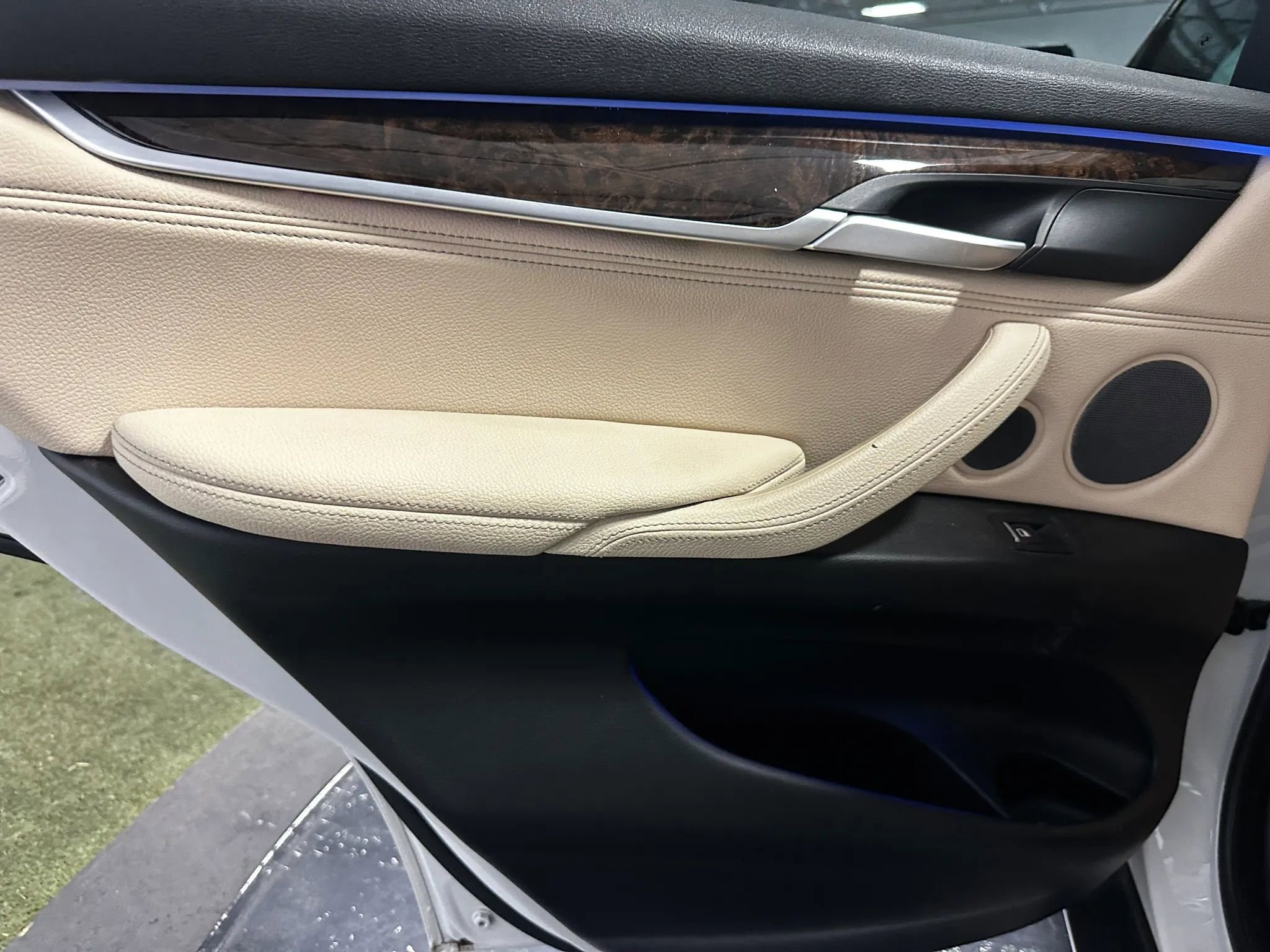 Used 2017 BMW X5 xDrive40e image 15