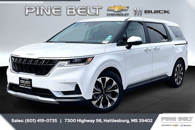 Used 2024 Kia Carnival EX image 10