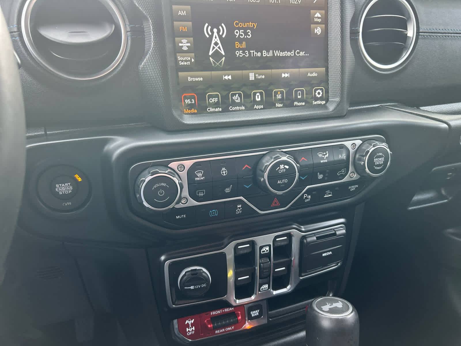 Used 2022 Jeep Wrangler Unlimited Rubicon 4xe w/ Cold Weather Group image 27