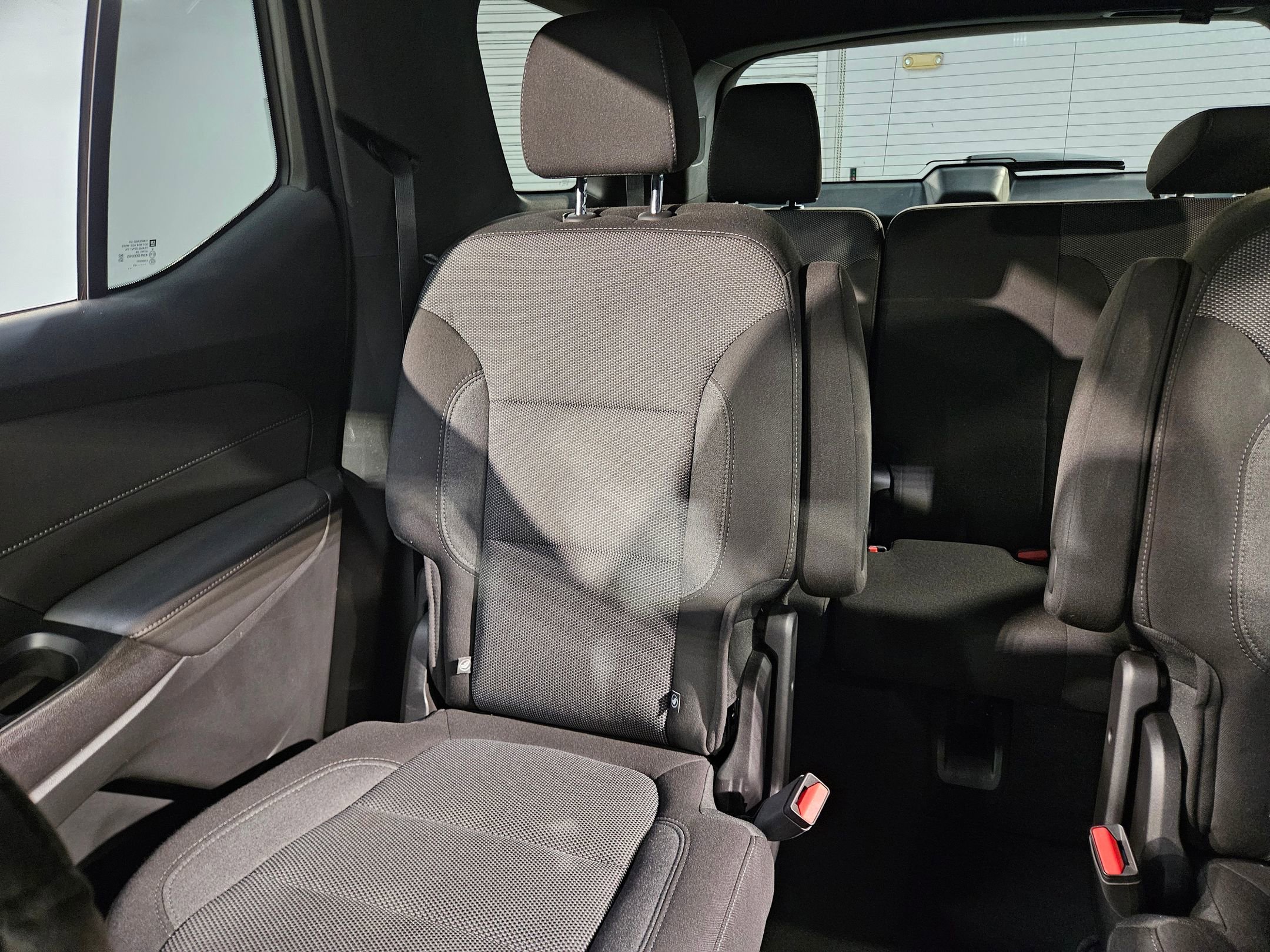 Used 2023 Chevrolet Traverse LT image 12