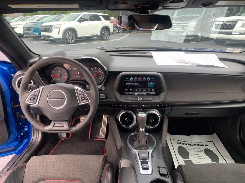 Used 2018 Chevrolet Camaro ZL1 RWD image 12