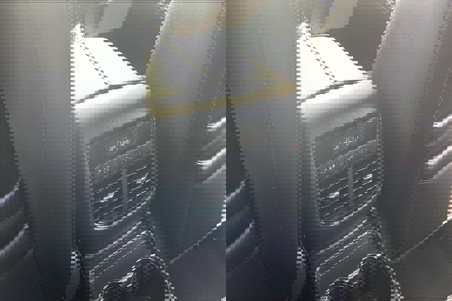 Used 2023 MAZDA CX-9 Touring image 41