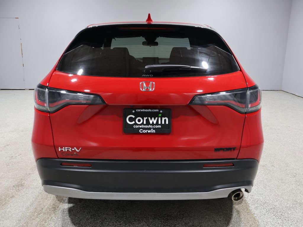 Used 2024 Honda HR-V Sport image 3