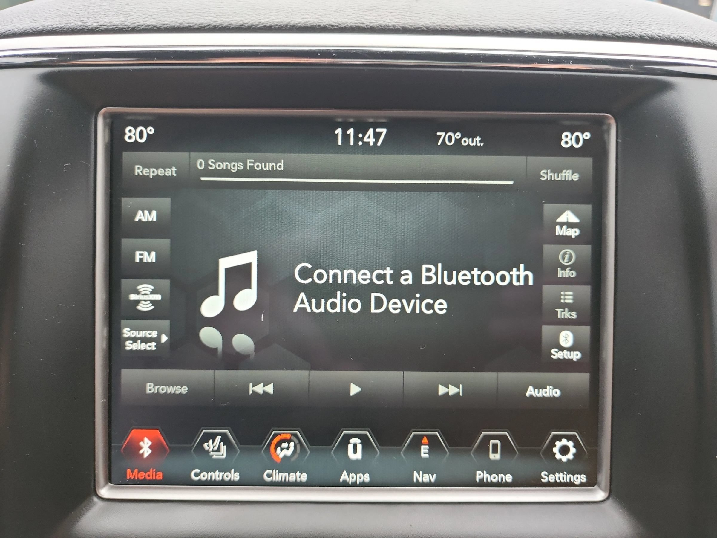 Used 2018 Jeep Grand Cherokee Altitude AWD/4WD image 7