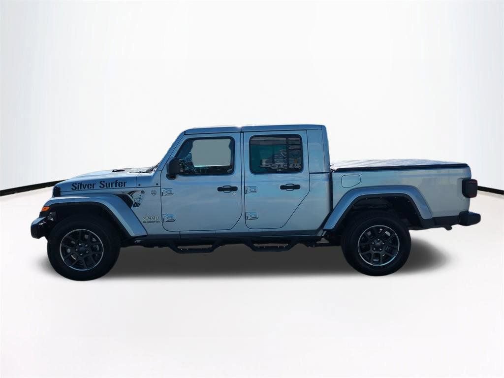 Used 2022 Jeep Gladiator Overland w/ Popular Equipment Package AWD/4WD image 8