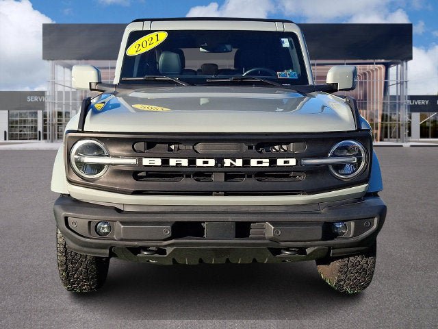 Used 2021 Ford Bronco Outer Banks AWD/4WD image 2