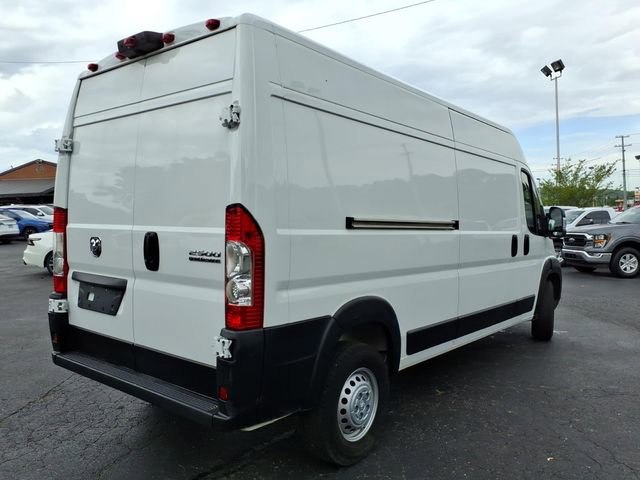 Used 2025 RAM ProMaster 2500 w/ Convenience Group image 24