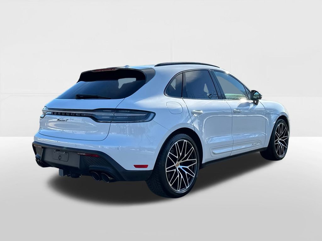 Used 2024 Porsche Macan Turbo image 4