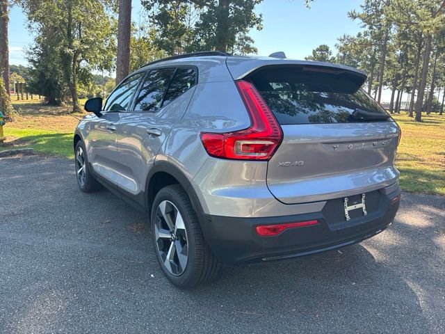 New 2026 Volvo XC40 B5 Plus w/ Protection Package Premier AWD/4WD image 7