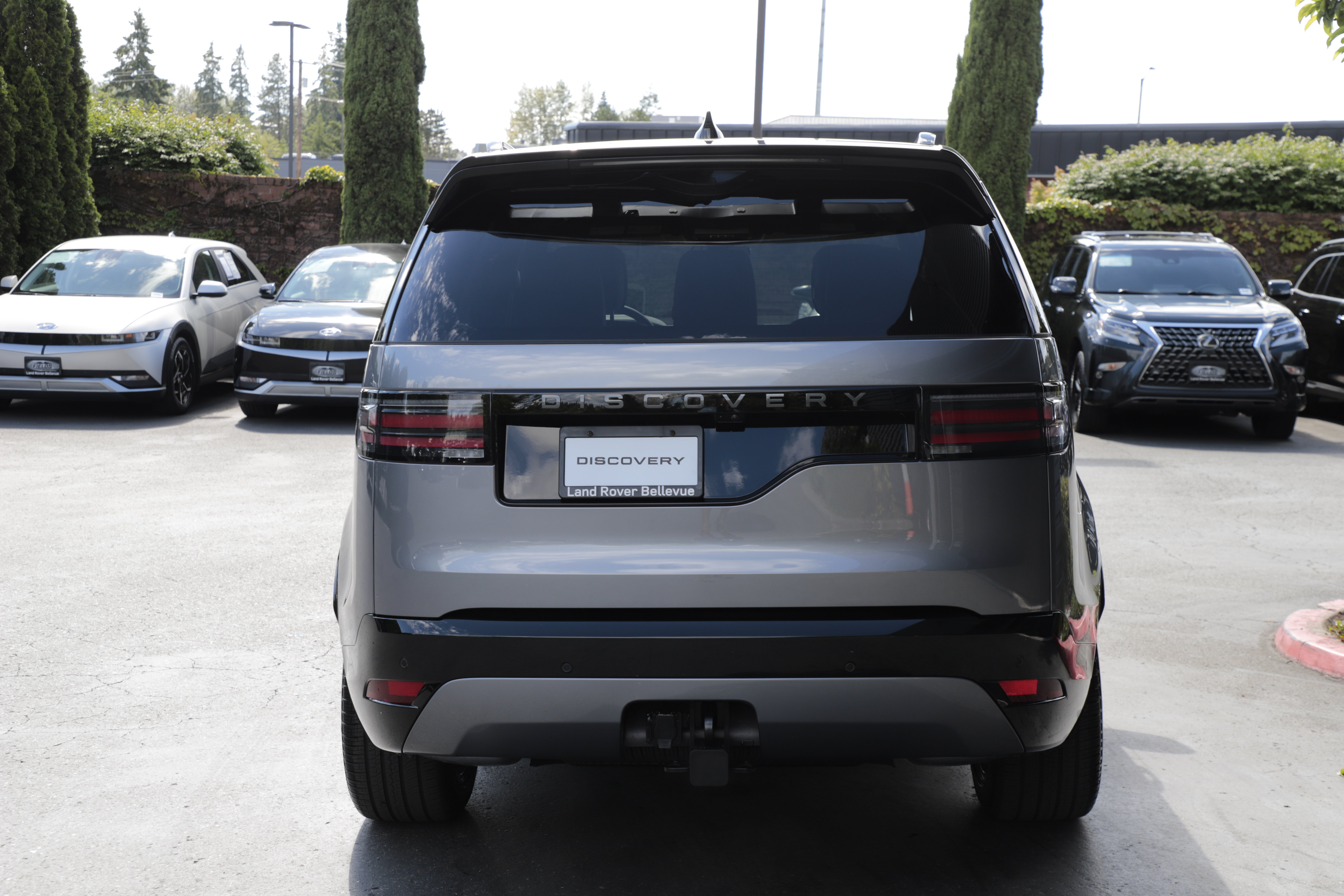 New 2026 Land Rover Discovery Dynamic SE AWD/4WD image 5