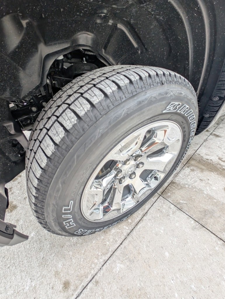 New 2026 RAM 1500 4x4 Crew Cab image 43