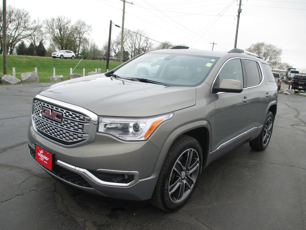 Used 2019 GMC Acadia Denali image 10