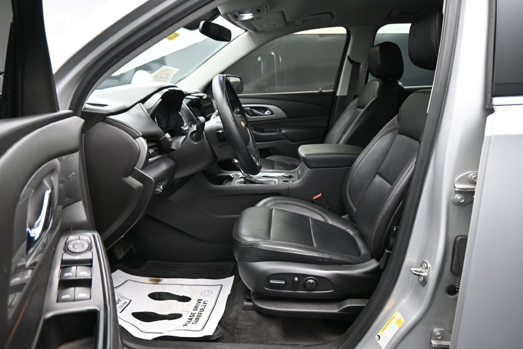 Used 2019 Chevrolet Traverse LT FWD image 9